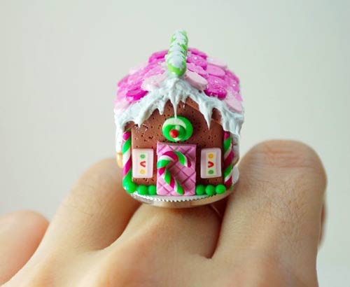 Gingerbread house ring!
